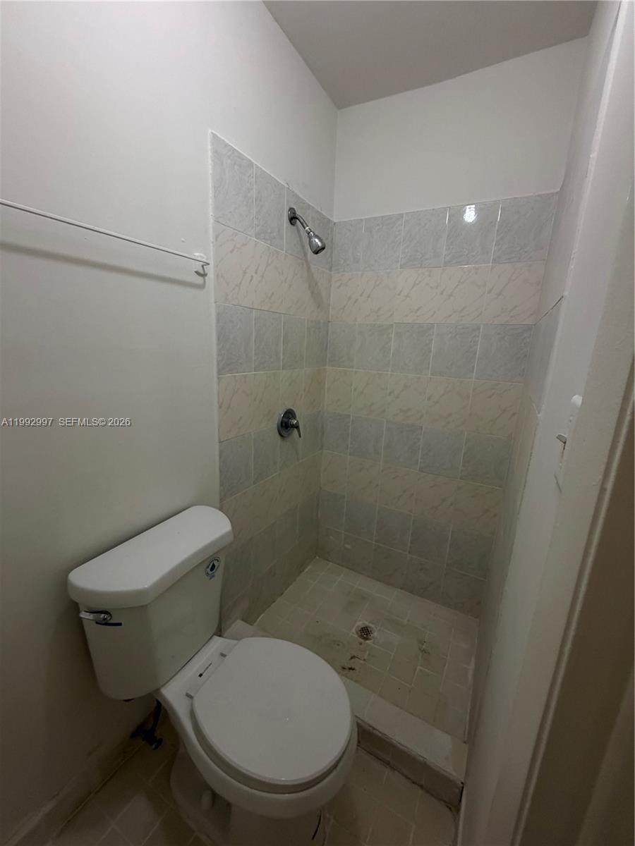 NORRIS PARK - Residential Lease