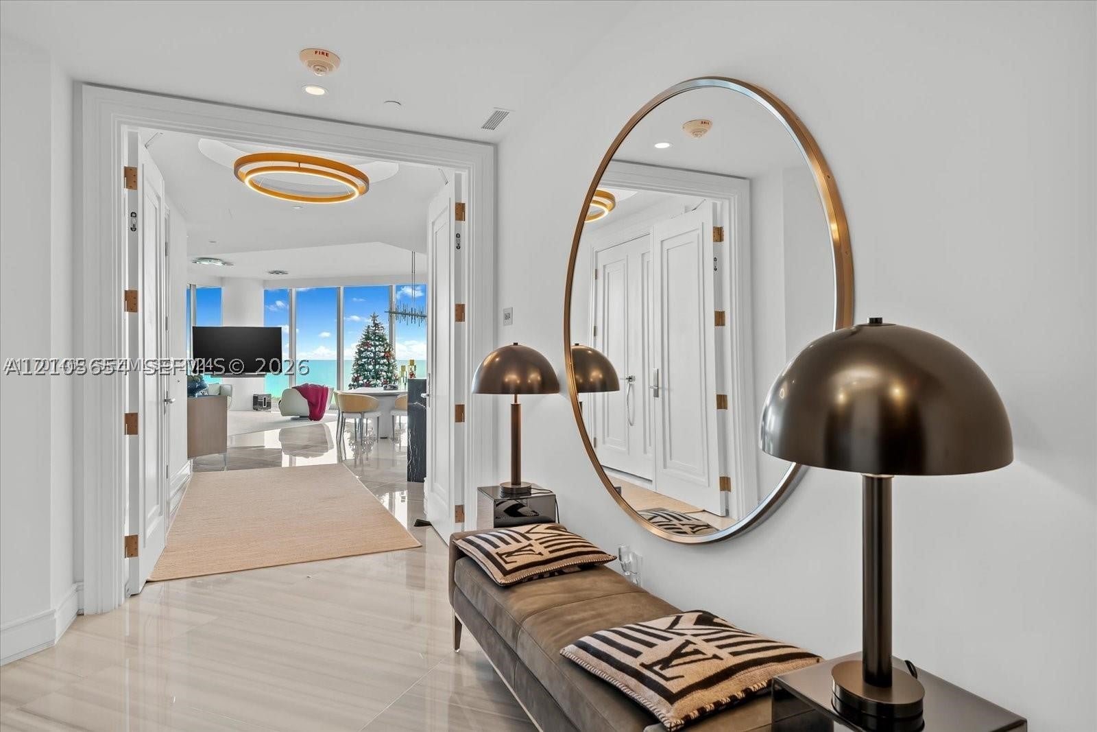 17901 COLLINS AVE 604