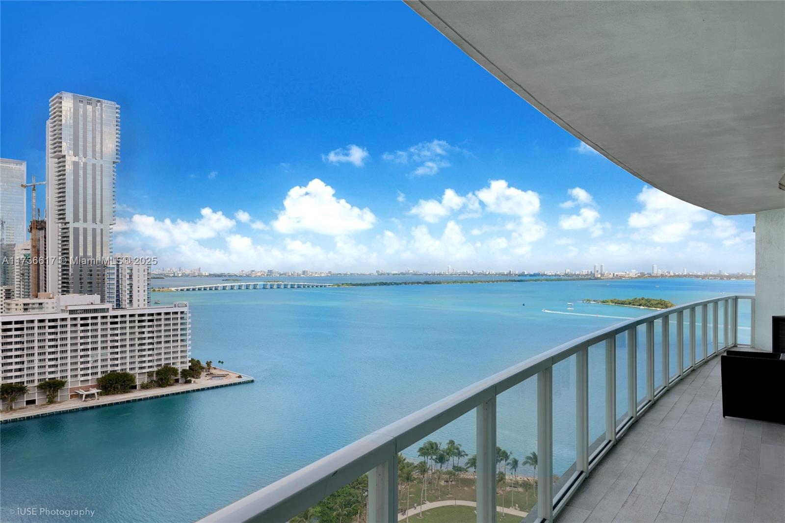Property for Sale at 1900 N Bayshore Dr 2004, Miami, Broward County, Florida - Bedrooms: 2 
Bathrooms: 2  - $715,000
