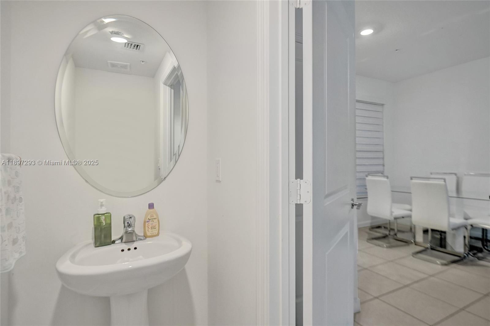 UNITED STATES - Residential Lease