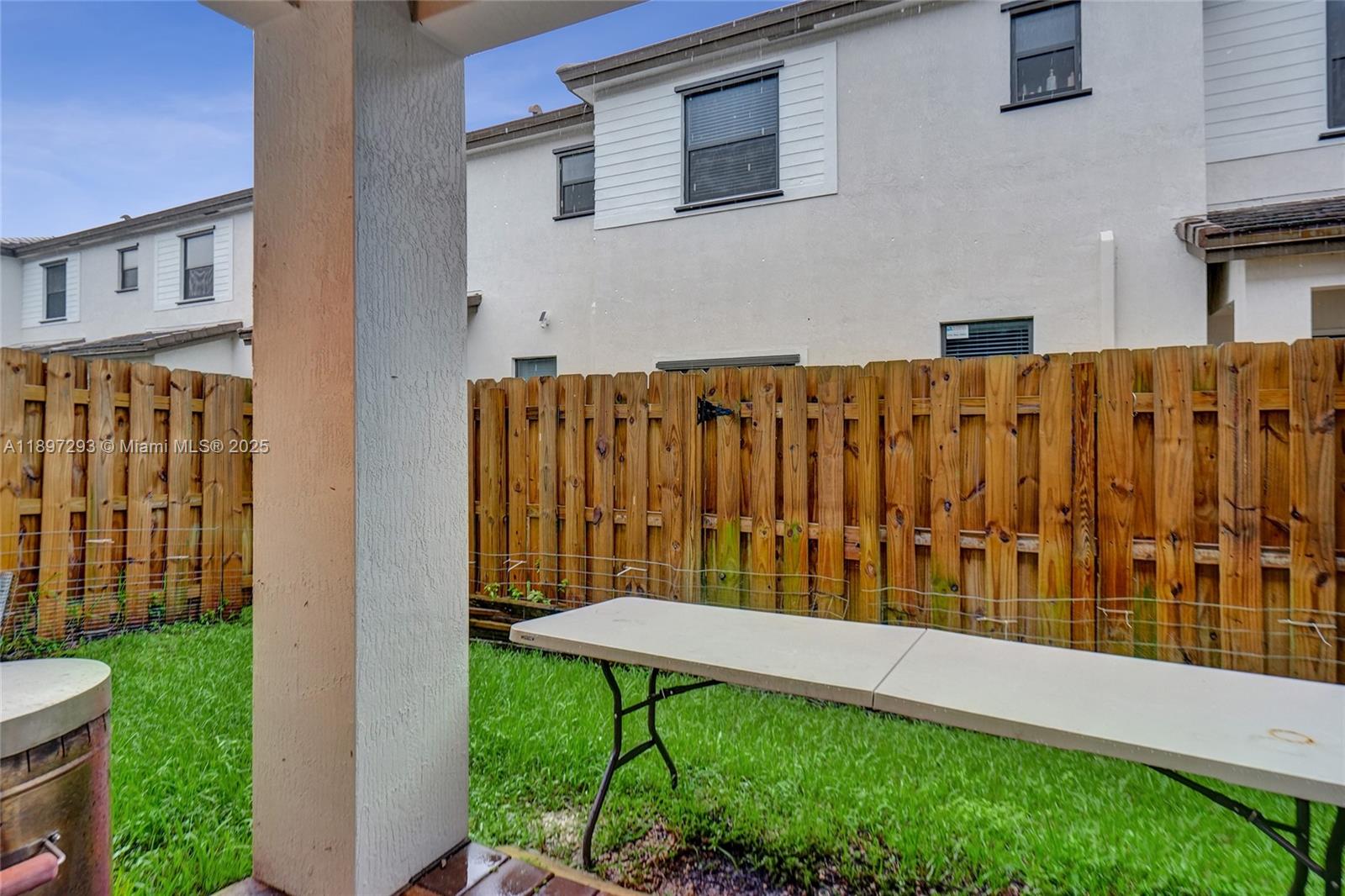 UNITED STATES - Residential Lease