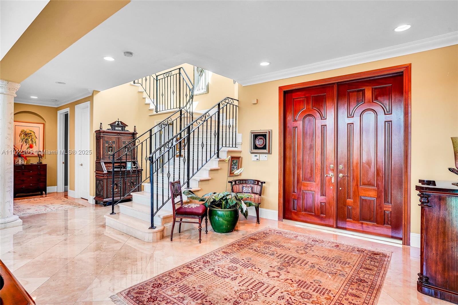 HURRICANE COVE - Residential