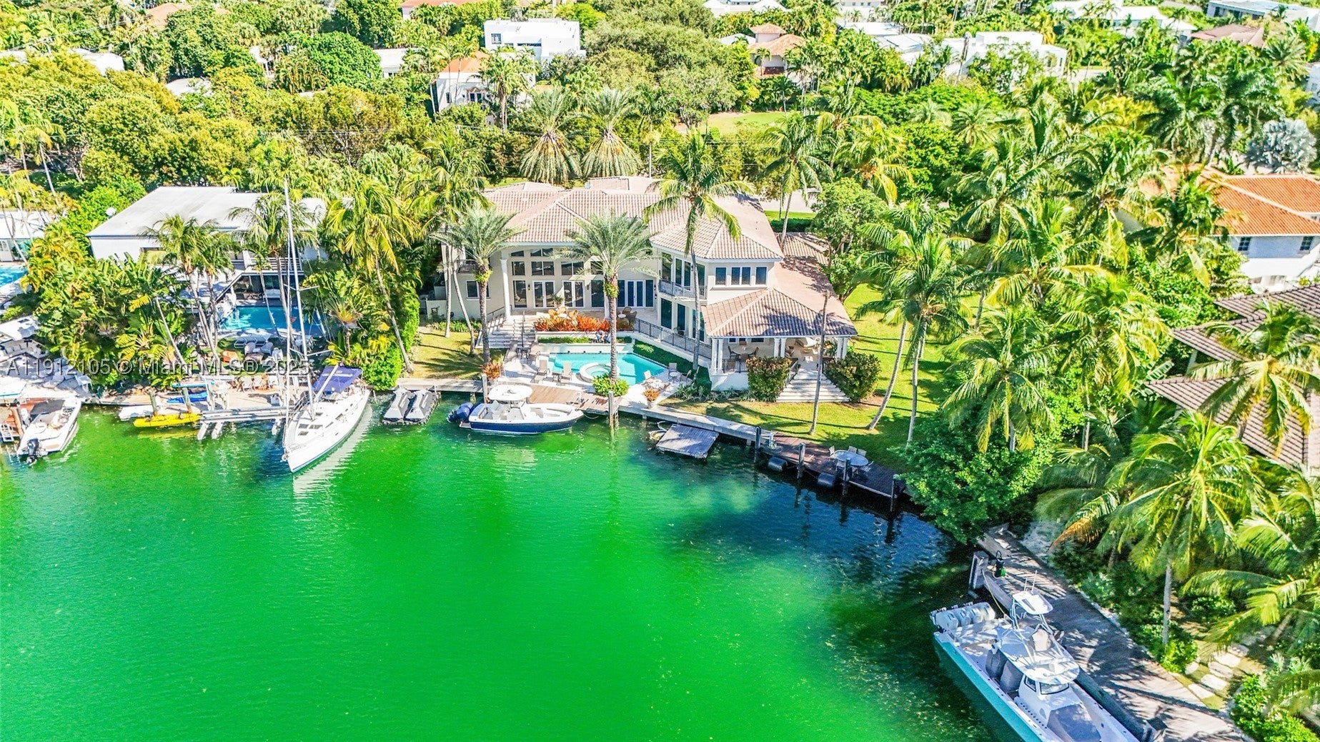 550 Harbor Dr