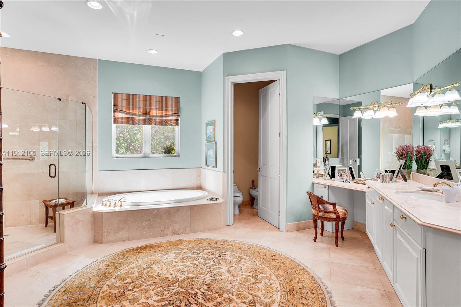 HURRICANE COVE - Residential