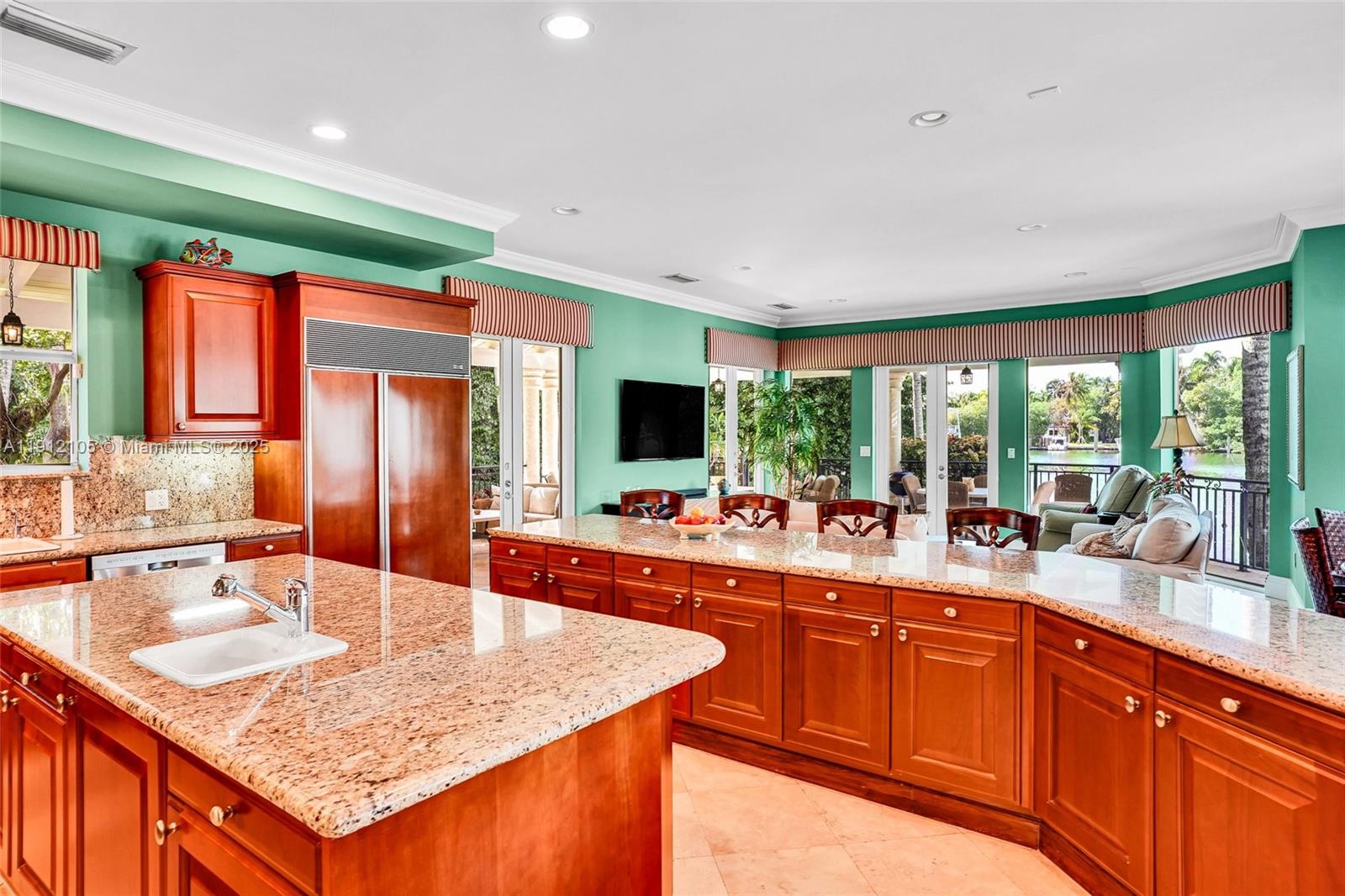 HURRICANE COVE - Residential