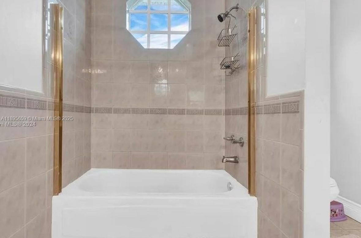 KRISTINA ESTATES 1ST ADDN - Residential Lease