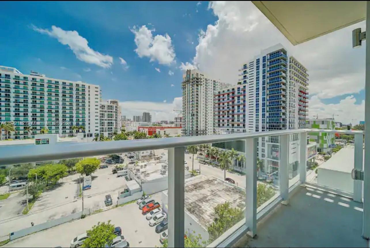 26 EDGEWATER CONDO - Residential Lease