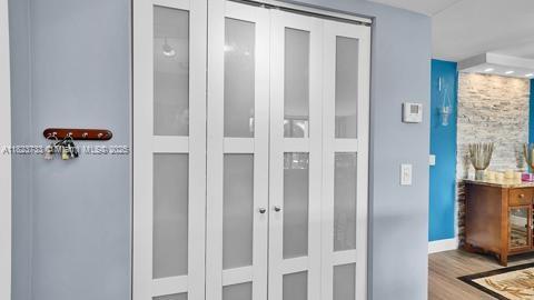 200 Leslie Dr 407