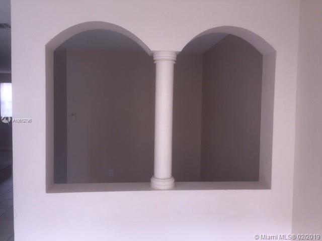 PORTOFINO WEST - Residential