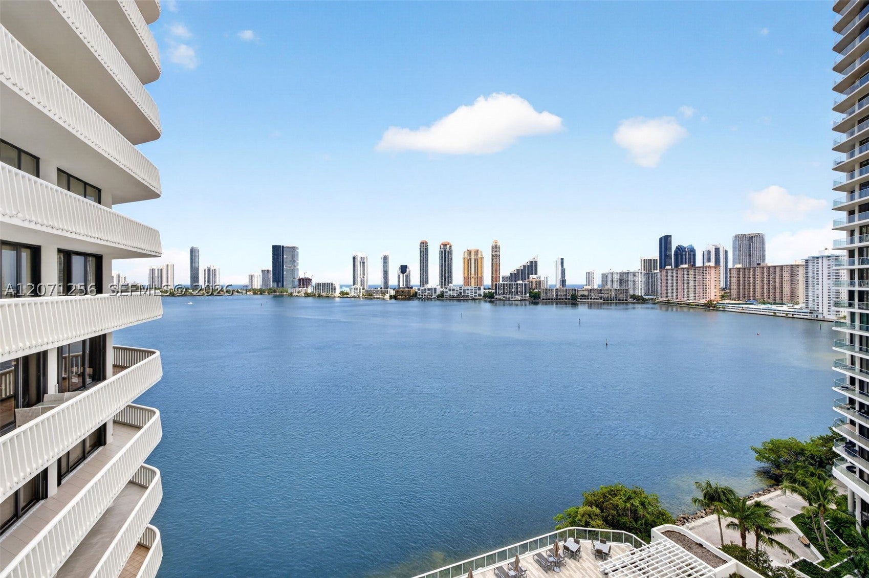 3000 Island Blvd 1201, Aventura FL 33160