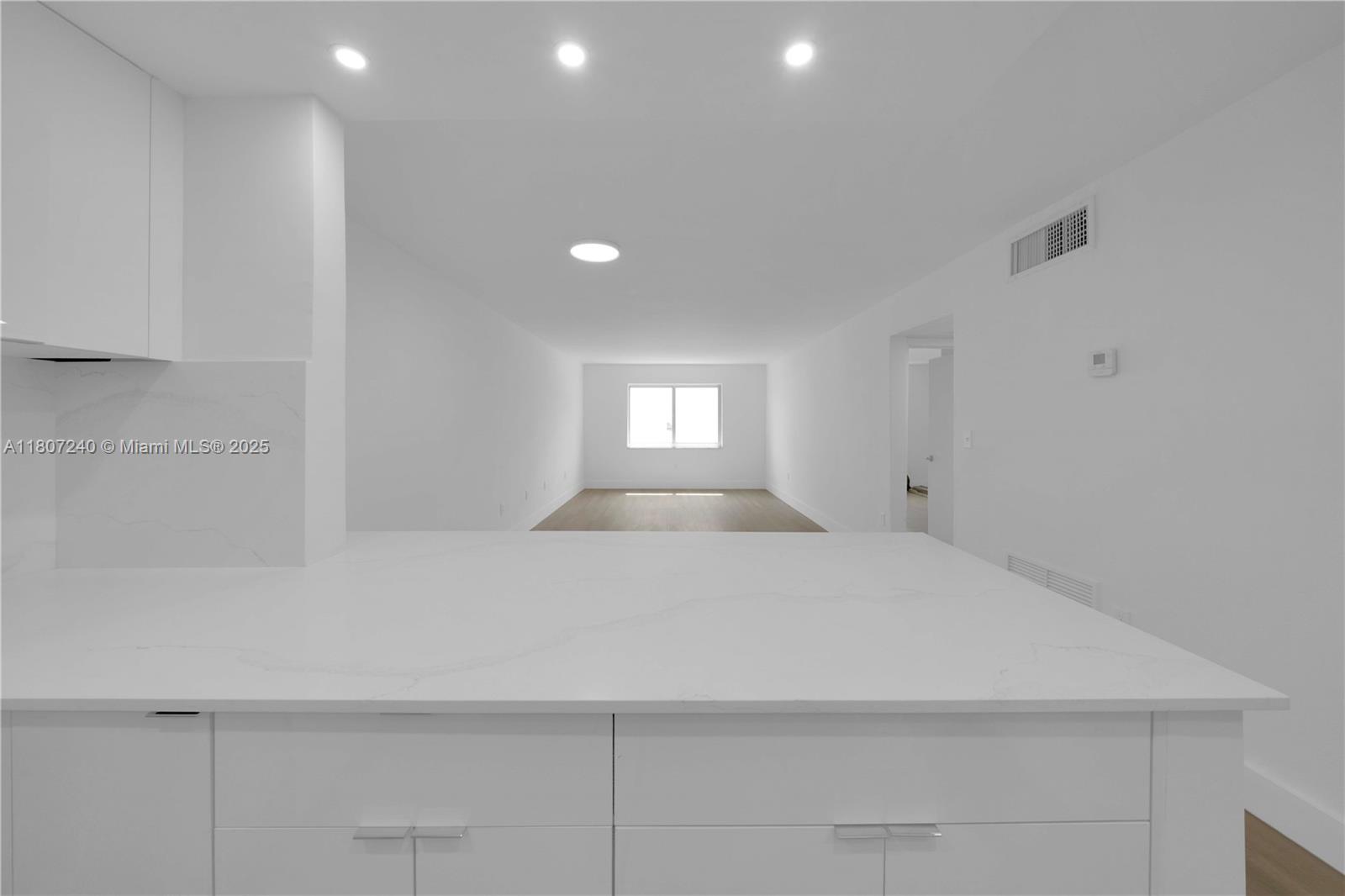 251 Galen Dr 316E