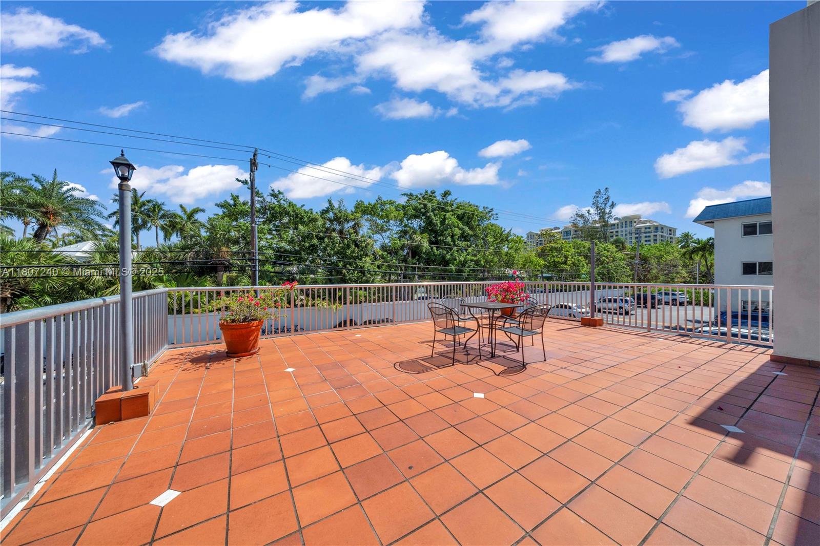 KEY BISCAYNE VI CONDO - Residential Lease