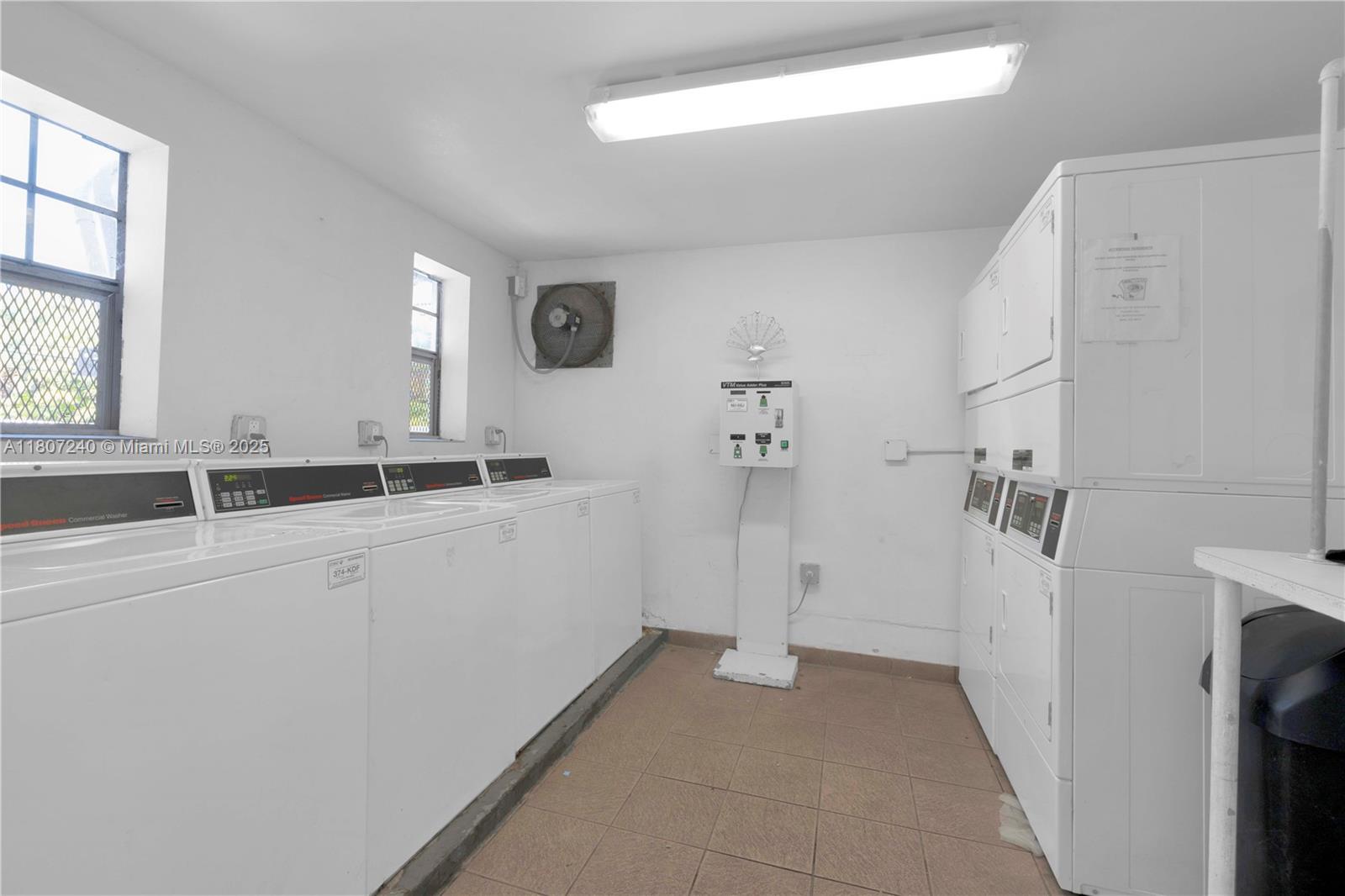 KEY BISCAYNE VI CONDO - Residential Lease