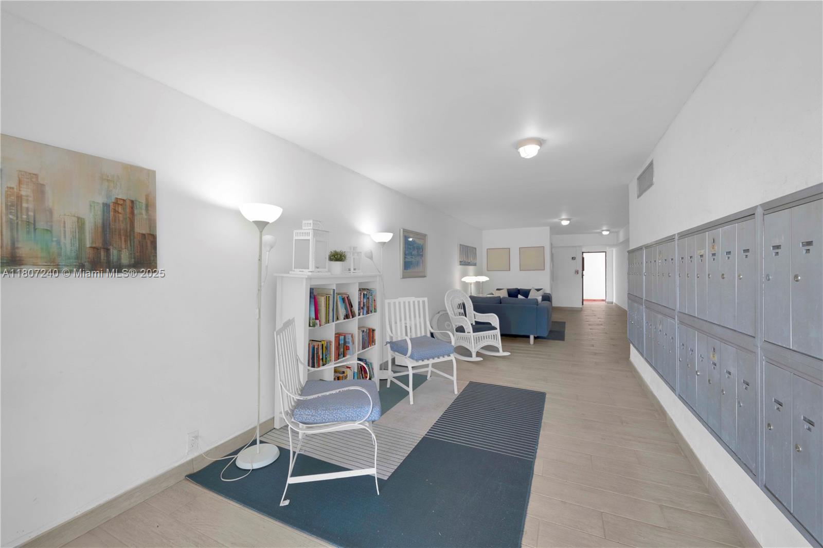 KEY BISCAYNE VI CONDO - Residential Lease