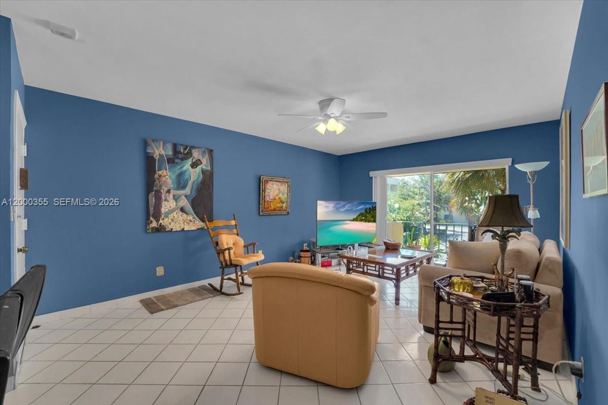 9009 SW 138th St 20-2