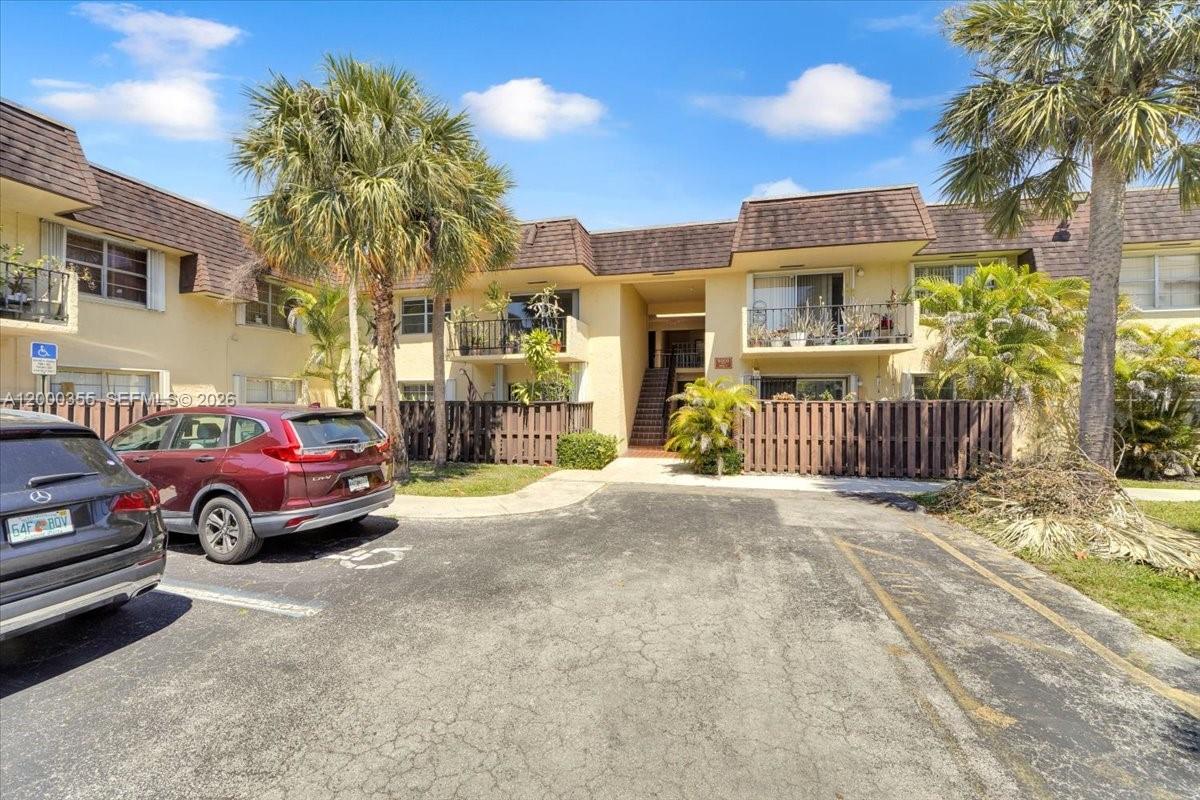 9009 SW 138th St 20-2