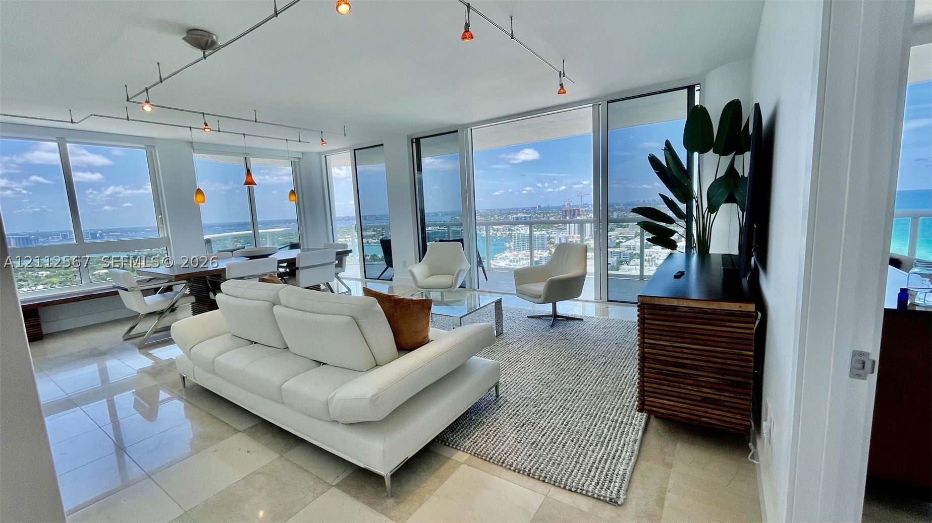 6365 Collins Ave 3208