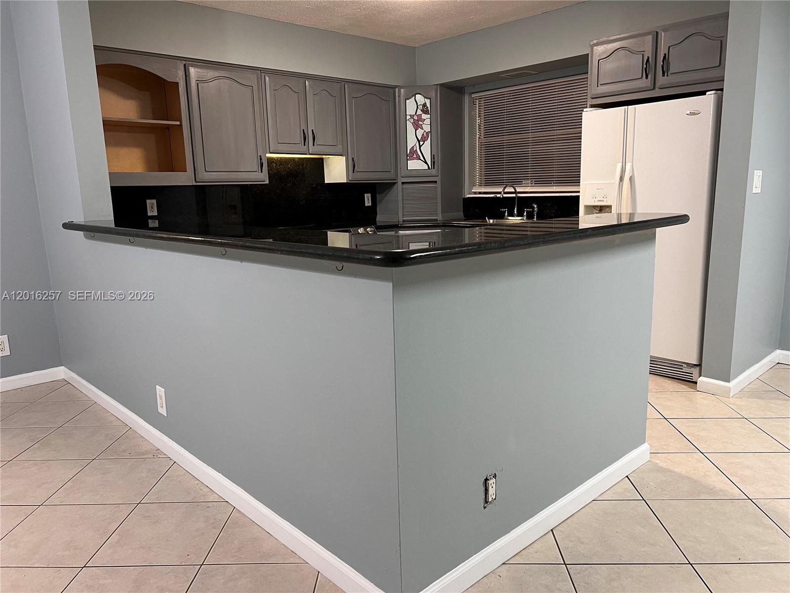 TOWN OF DEERFIELD - Residential Lease