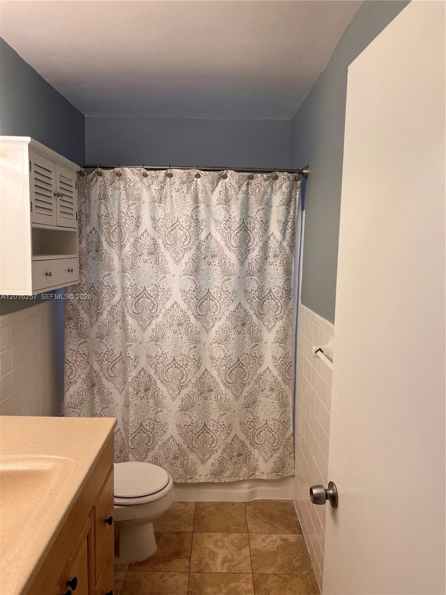 TOWN OF DEERFIELD - Residential Lease