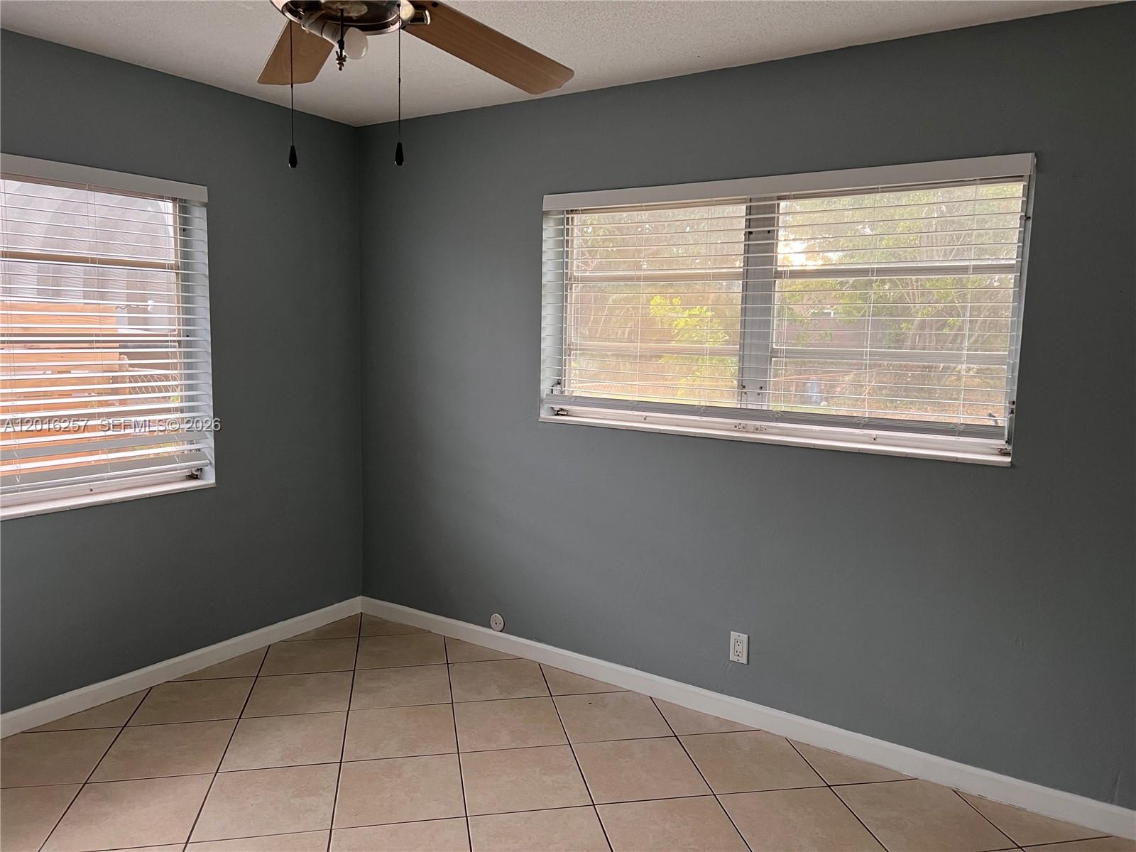 TOWN OF DEERFIELD - Residential Lease