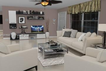 TOWN OF DEERFIELD - Residential Lease