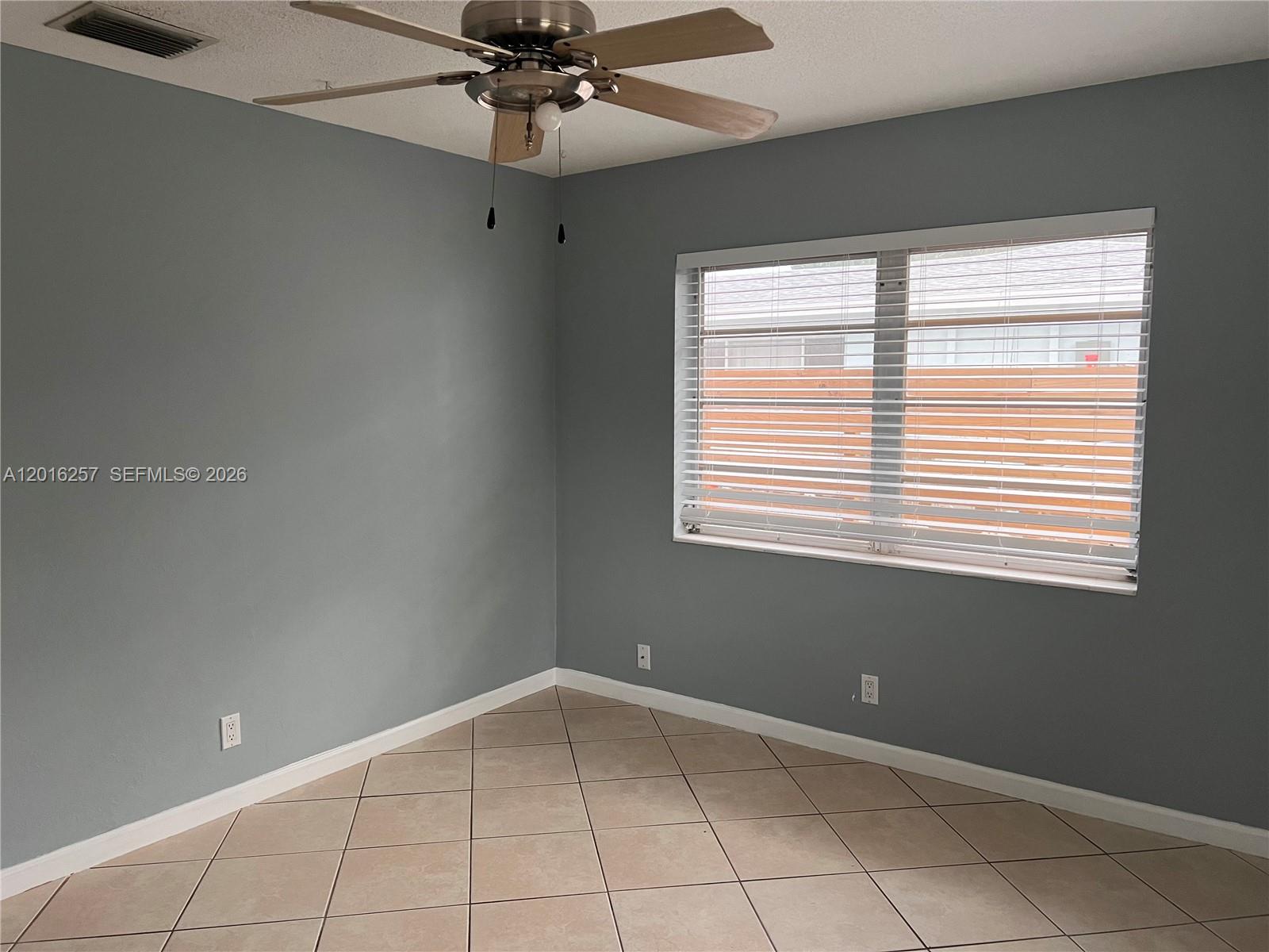 TOWN OF DEERFIELD - Residential Lease