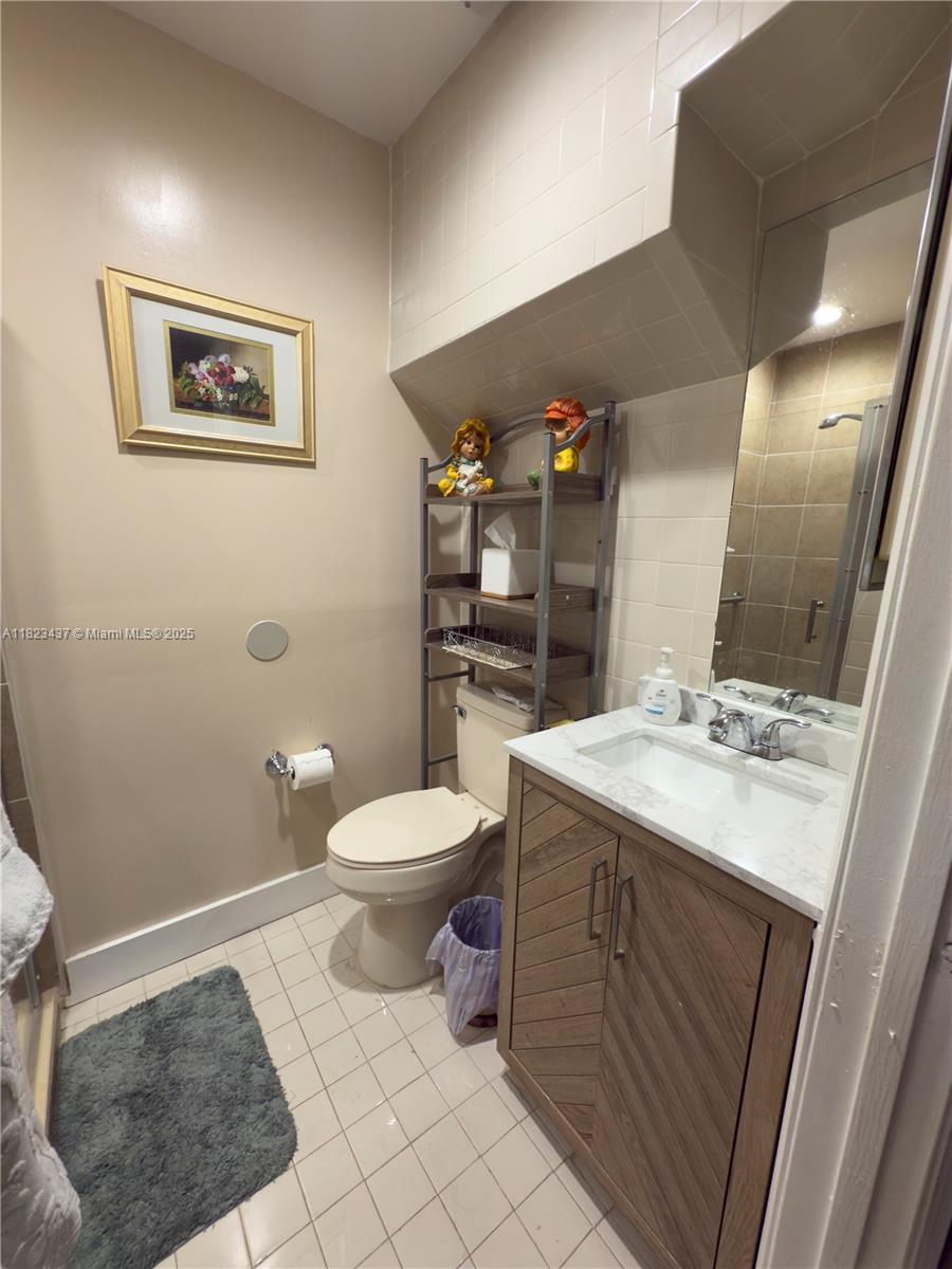 PEMBROKE LAKES SOUTH - Residential