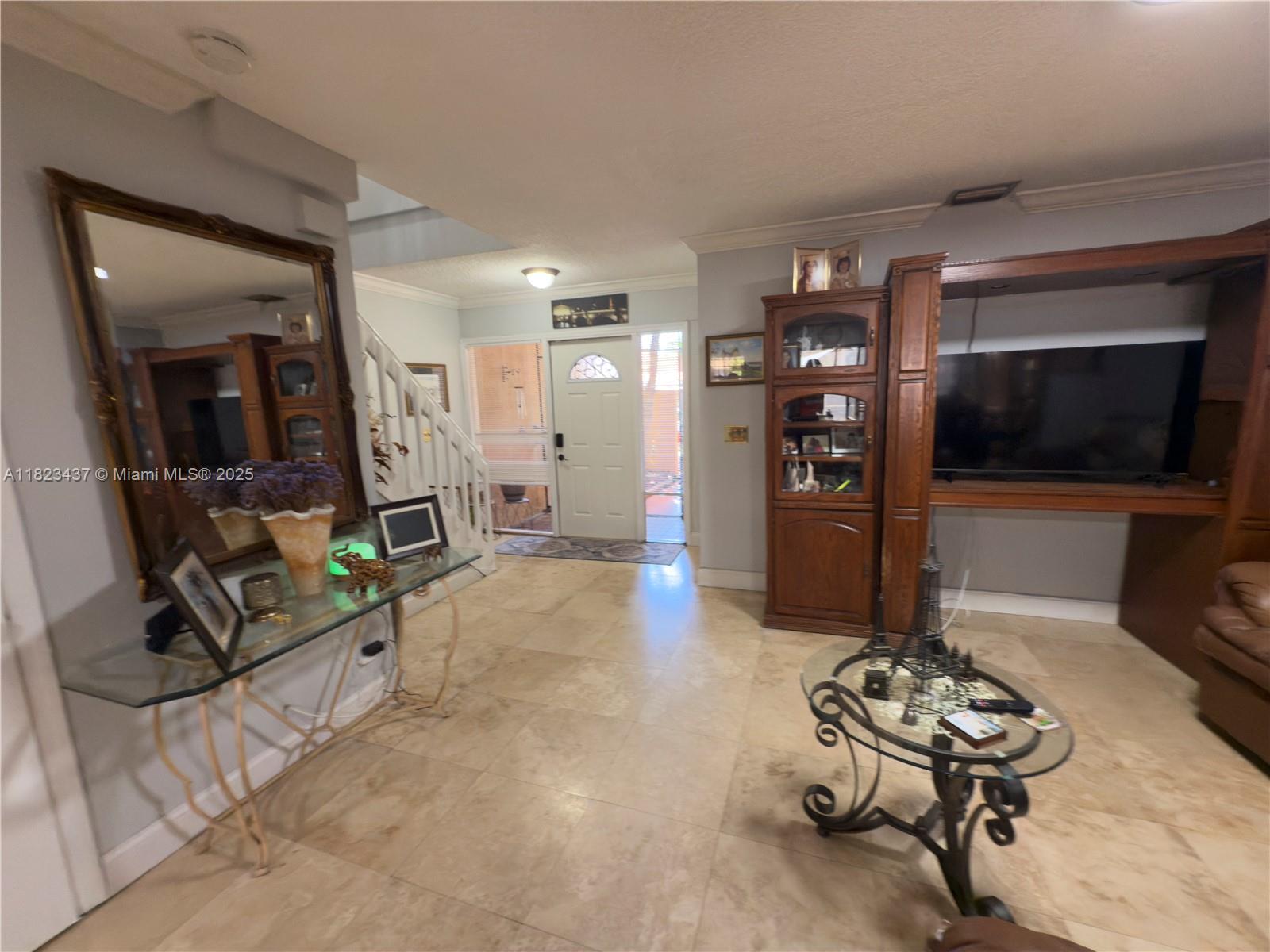 PEMBROKE LAKES SOUTH - Residential