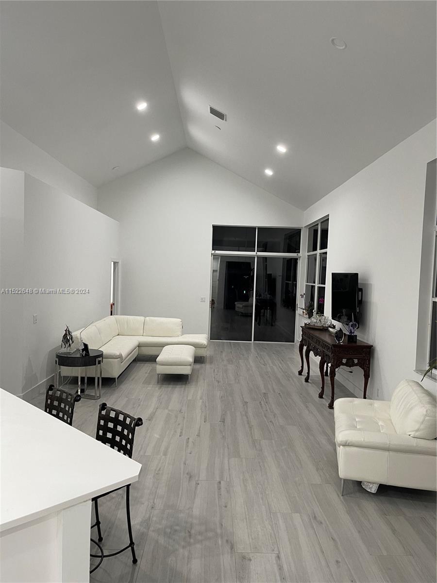BANYANS OF ARVIDA COUNTRY - Residential