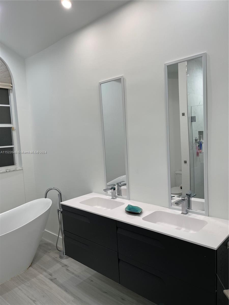 BANYANS OF ARVIDA COUNTRY - Residential