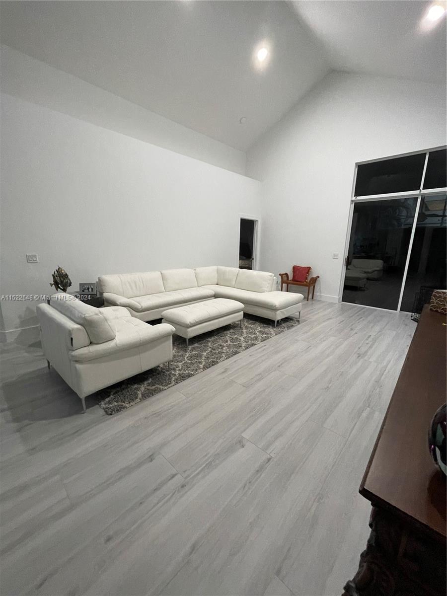 BANYANS OF ARVIDA COUNTRY - Residential