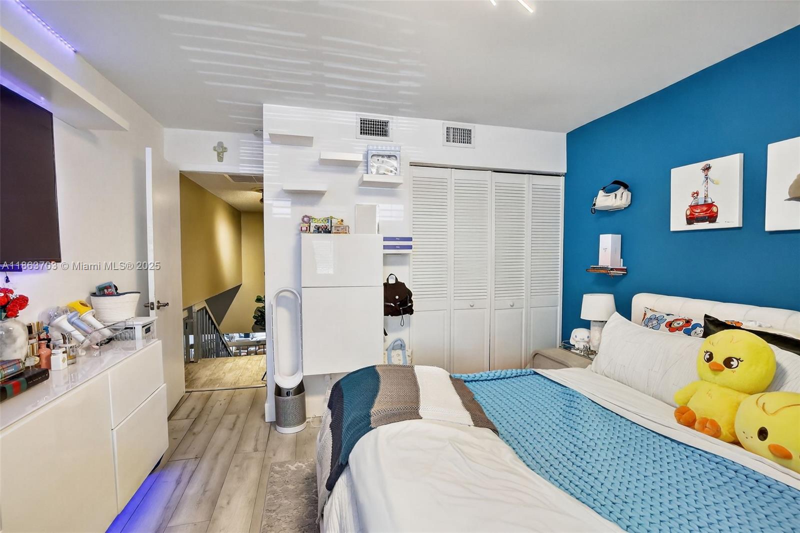 EVERGLADES SUGAR & LAND C - Residential