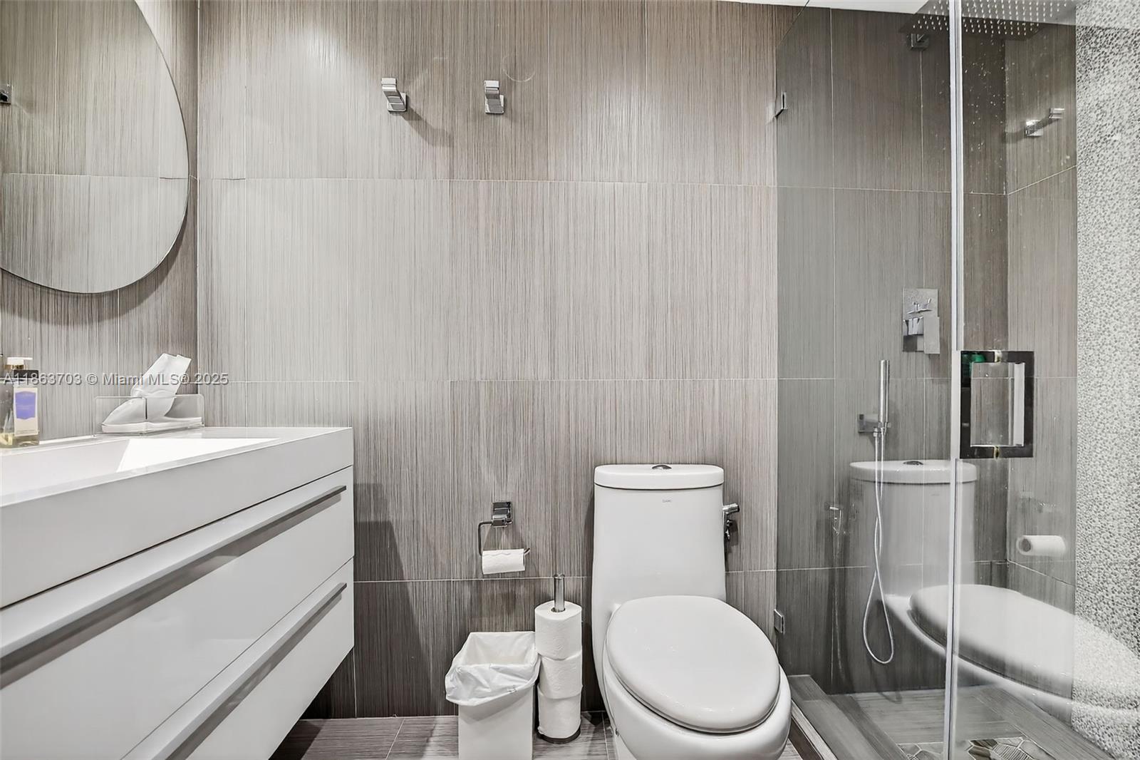 EVERGLADES SUGAR & LAND C - Residential