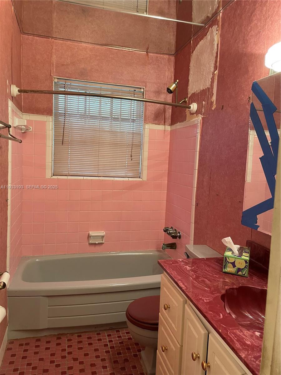 MYRTLE GROVE 2ND ADDN - Residential