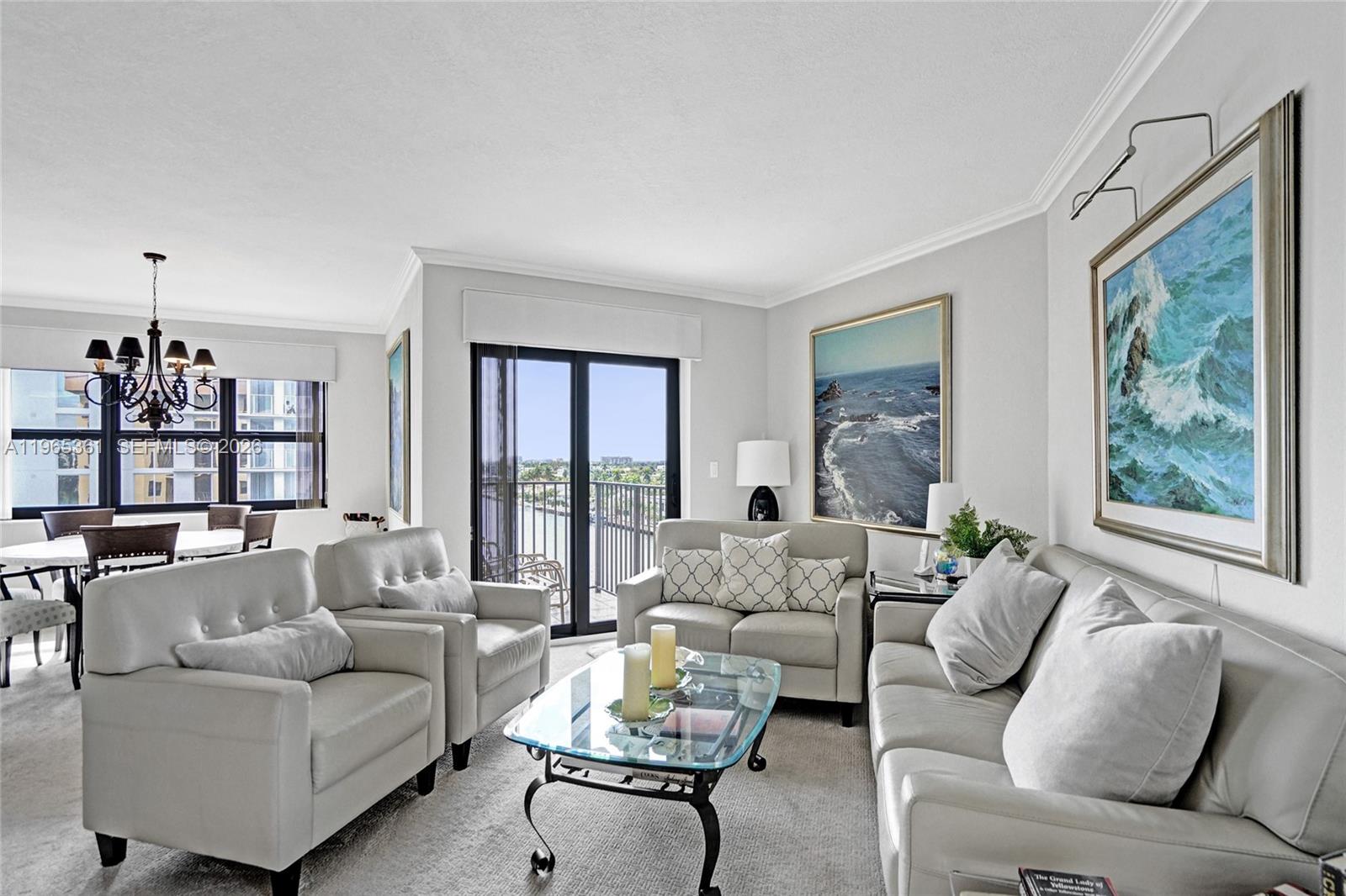 TRITON CONDO - Residential