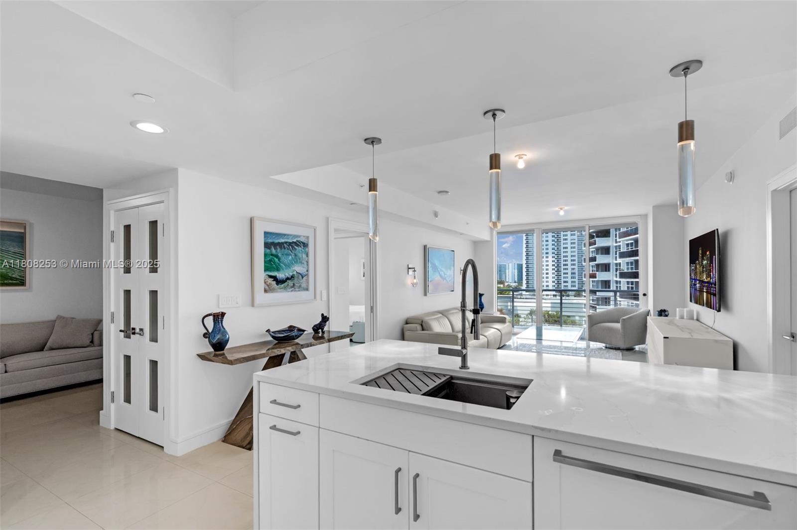 SAPPHIRE FORT LAUDERDALE - Residential