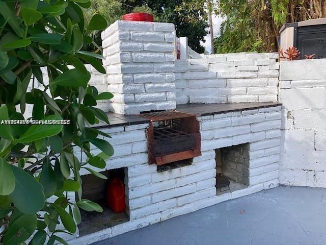 MIAMI SHORES SEC 6 - Residential