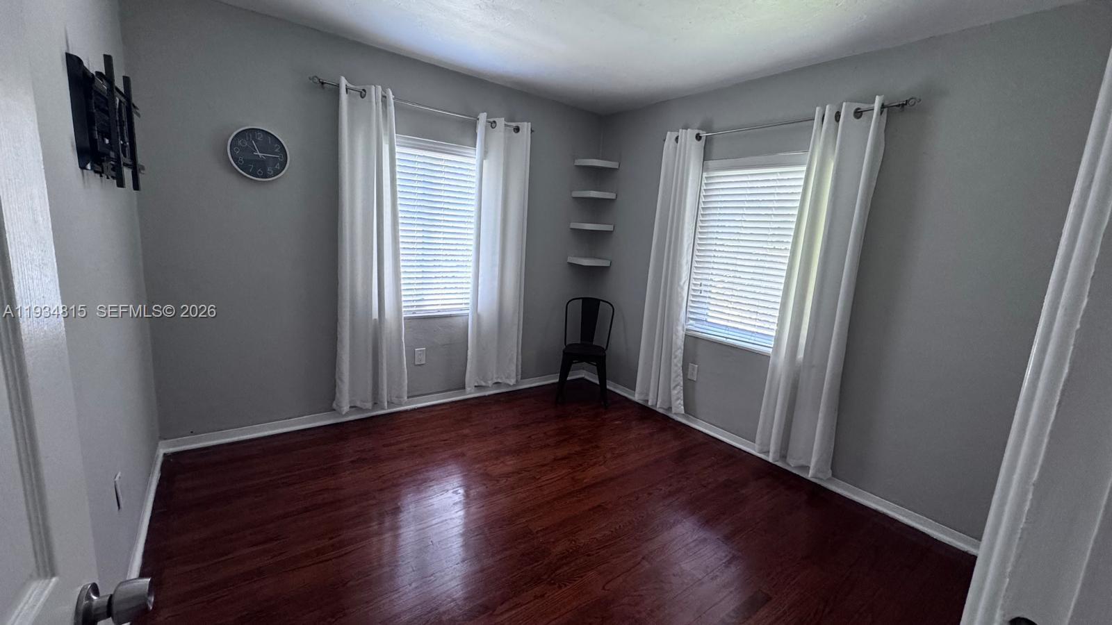MIAMI SHORES SEC 6 - Residential