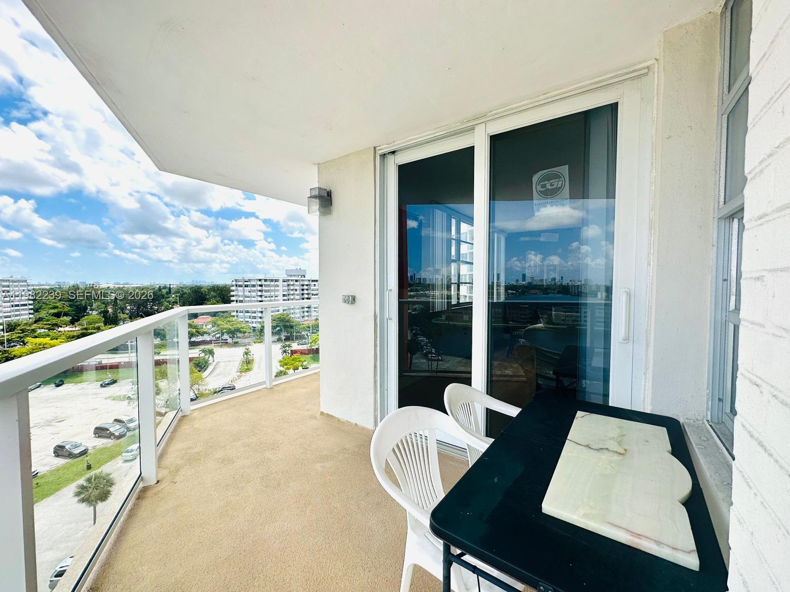 BUCKLEY TOWERS CONDO - EA - Residential