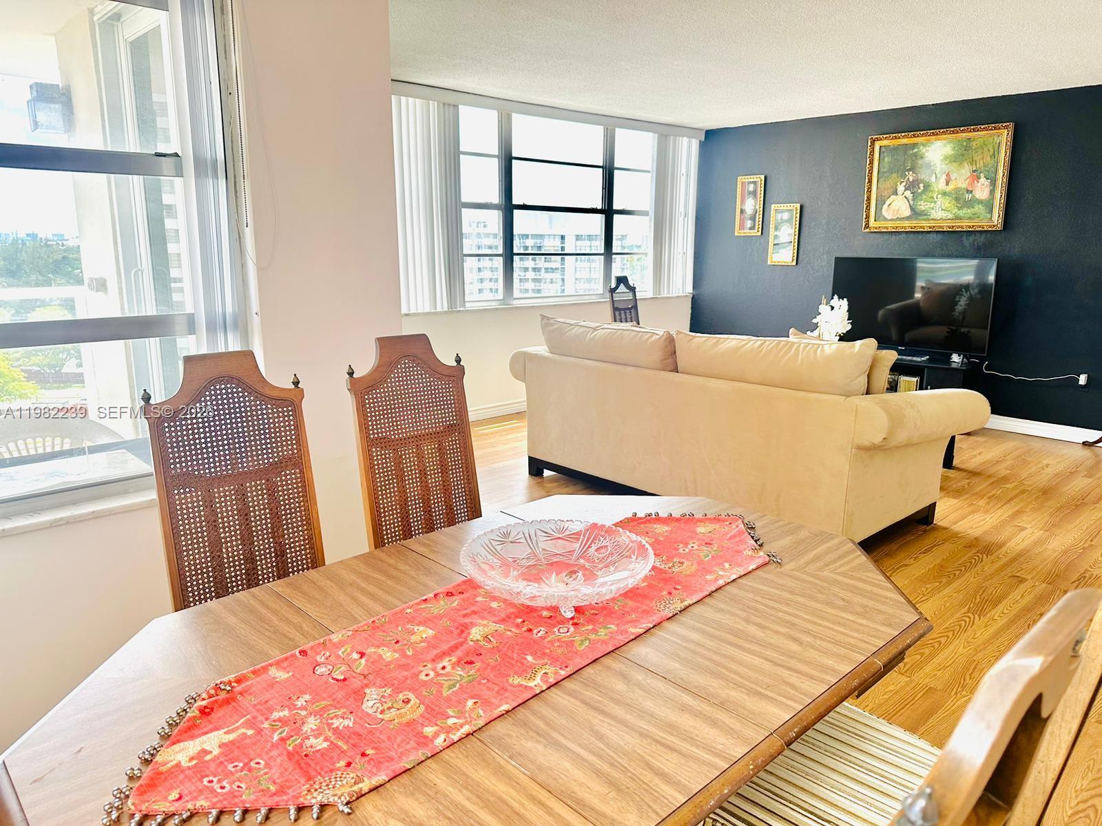 BUCKLEY TOWERS CONDO - EA - Residential