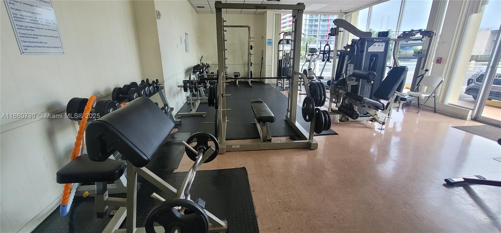 IMPERIAL TOWERS CONDO - Residential Lease