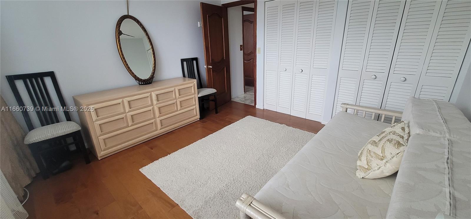 IMPERIAL TOWERS CONDO - Residential Lease