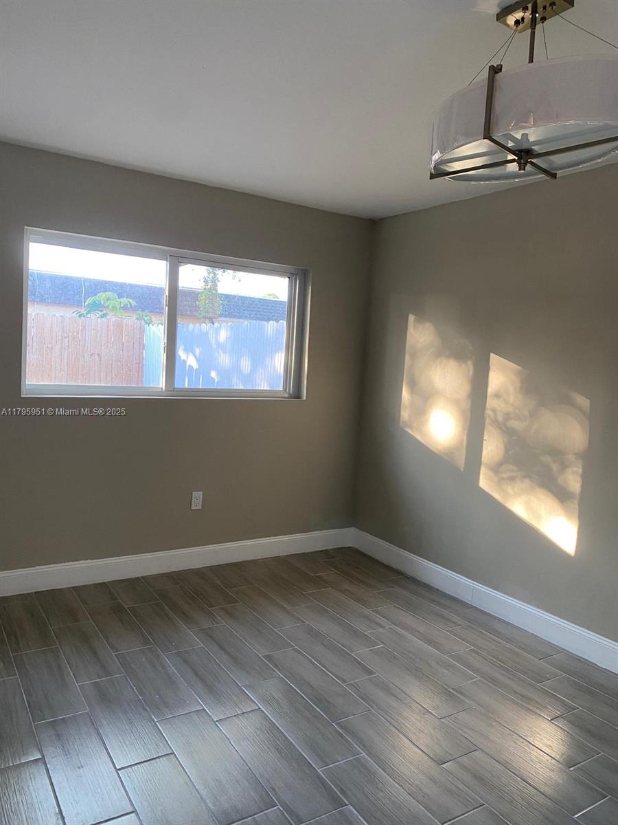 VISTA TOWNHOUSE SEC B - Residential