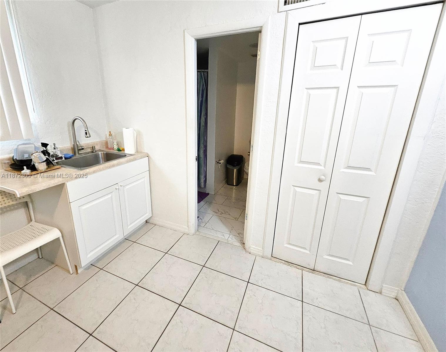 OVERBROOK SHORES - Residential