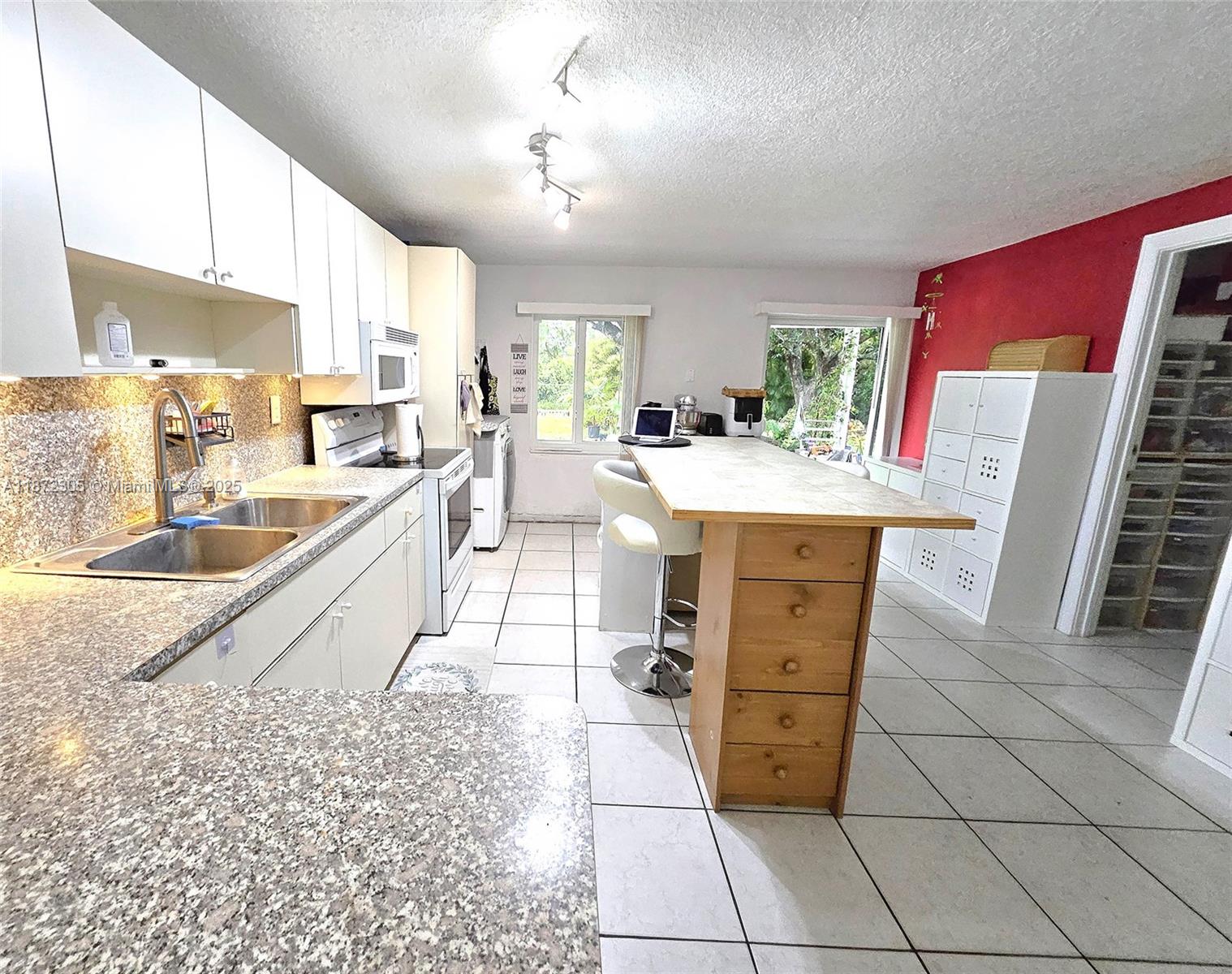 OVERBROOK SHORES - Residential