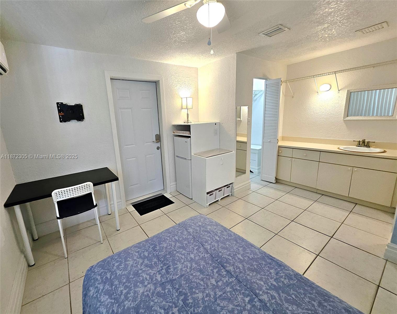 OVERBROOK SHORES - Residential