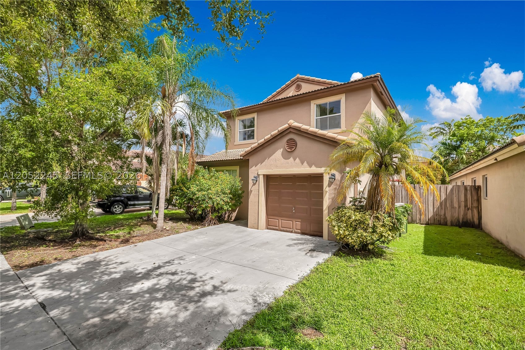 2019 SE 13th St, Homestead FL 33035