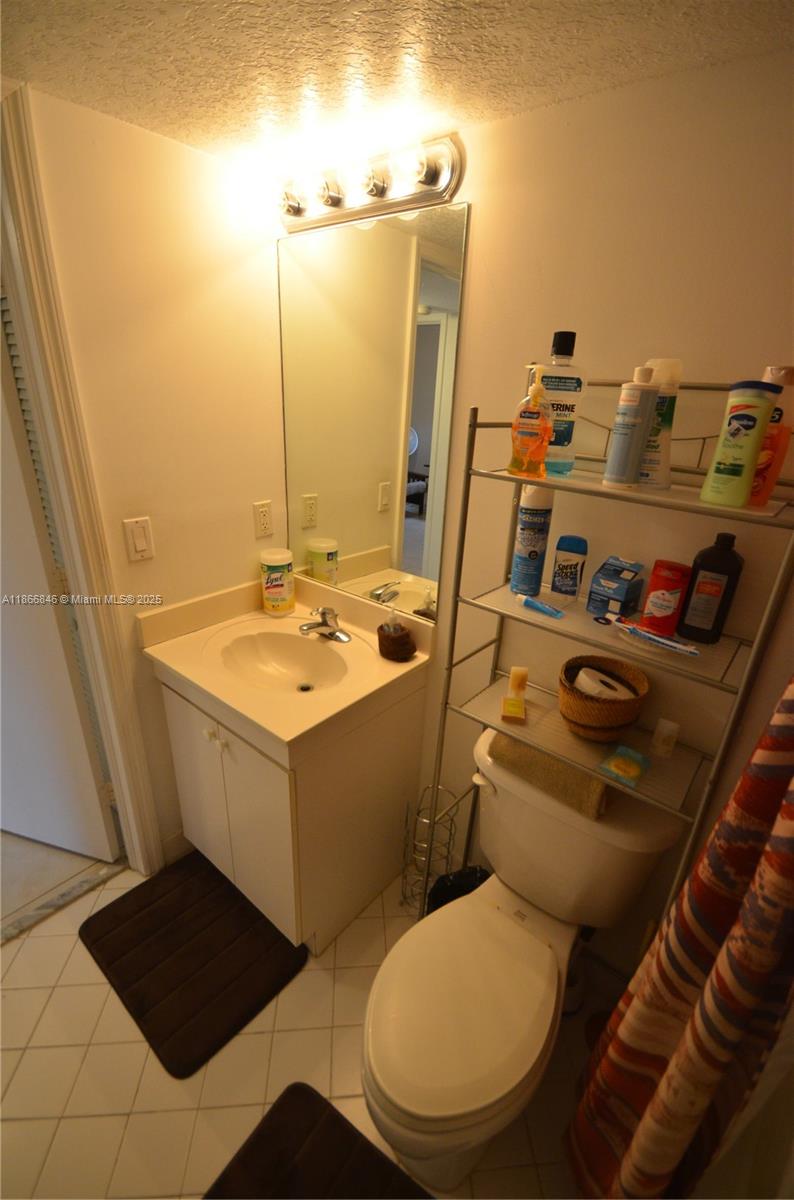 VENETIA GARDENS CONDO - Residential