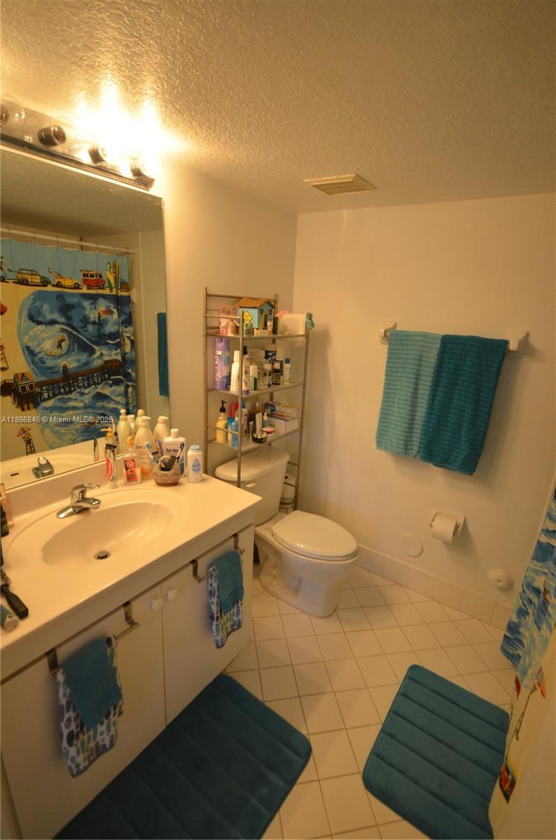 VENETIA GARDENS CONDO - Residential