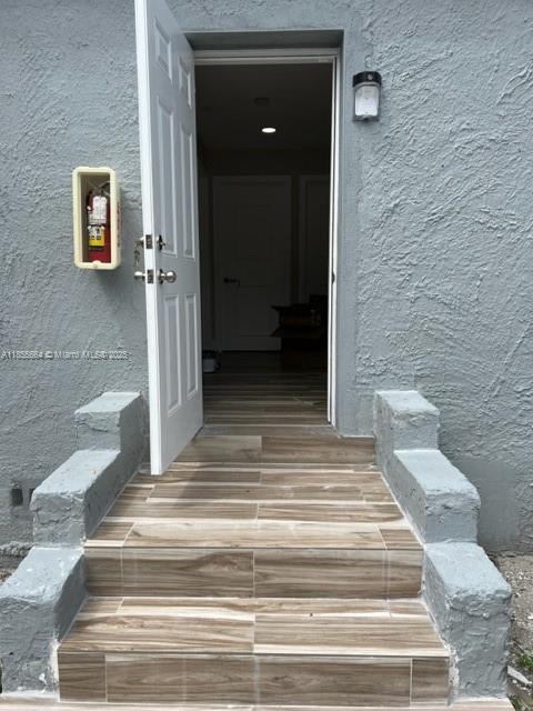 Newly remodeled apartment 2/1 in the heart of Little Havana. Tile floors, mini-split A/C unit, stainless steel refrigerator Rent includes water and one assigned parking space inside property.